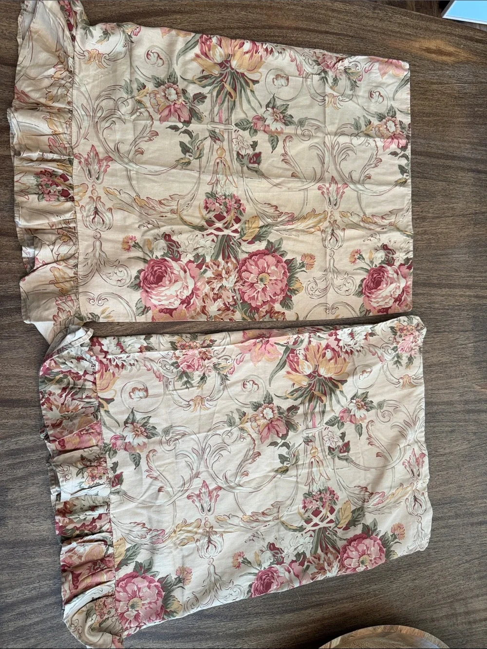 vintage Ralph Lauren Guinevere cotton sateen standard pillowcases set(2)
